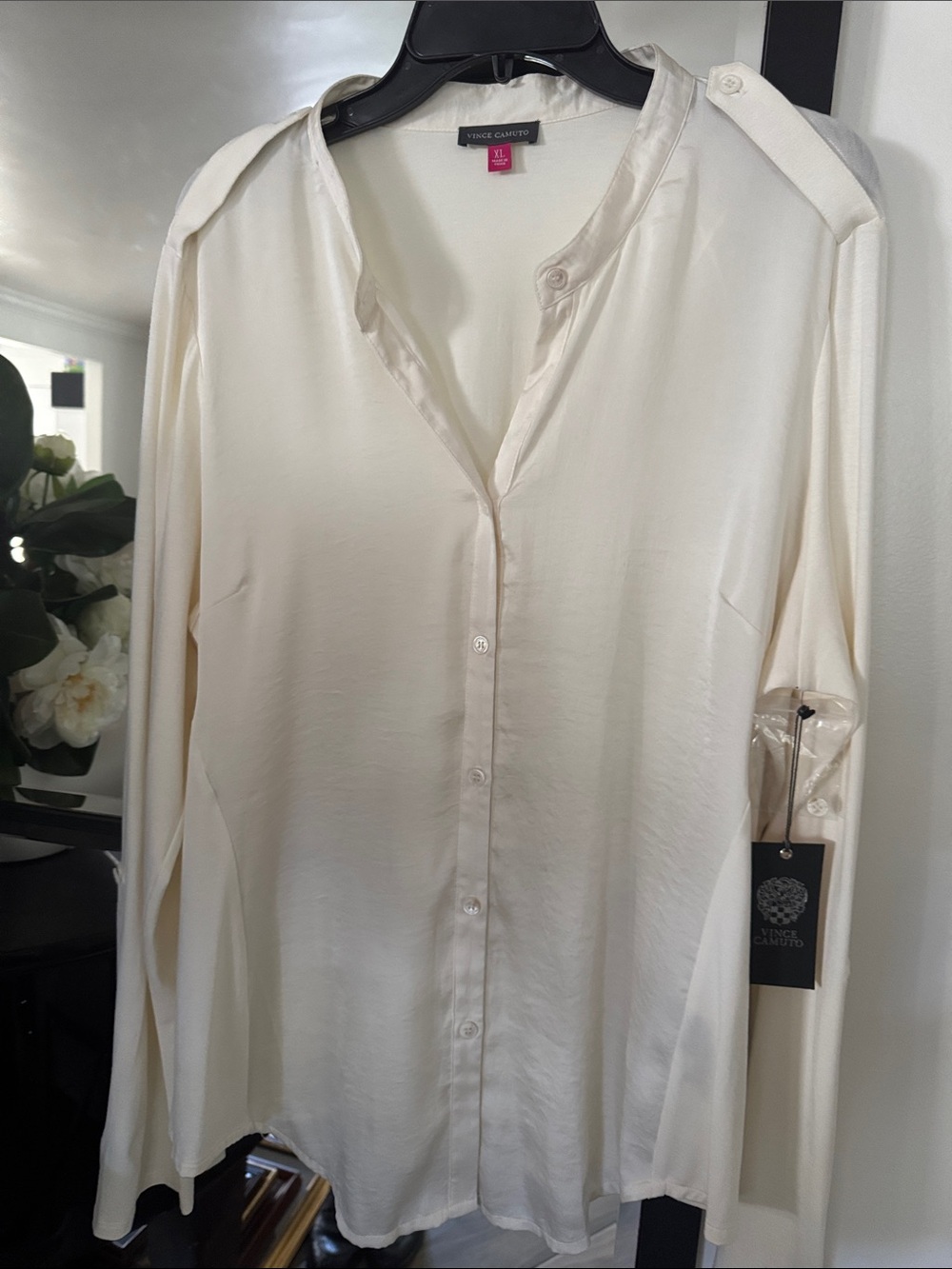 Vince Camuto Ivory Long-Sleeve Button Down Shirt